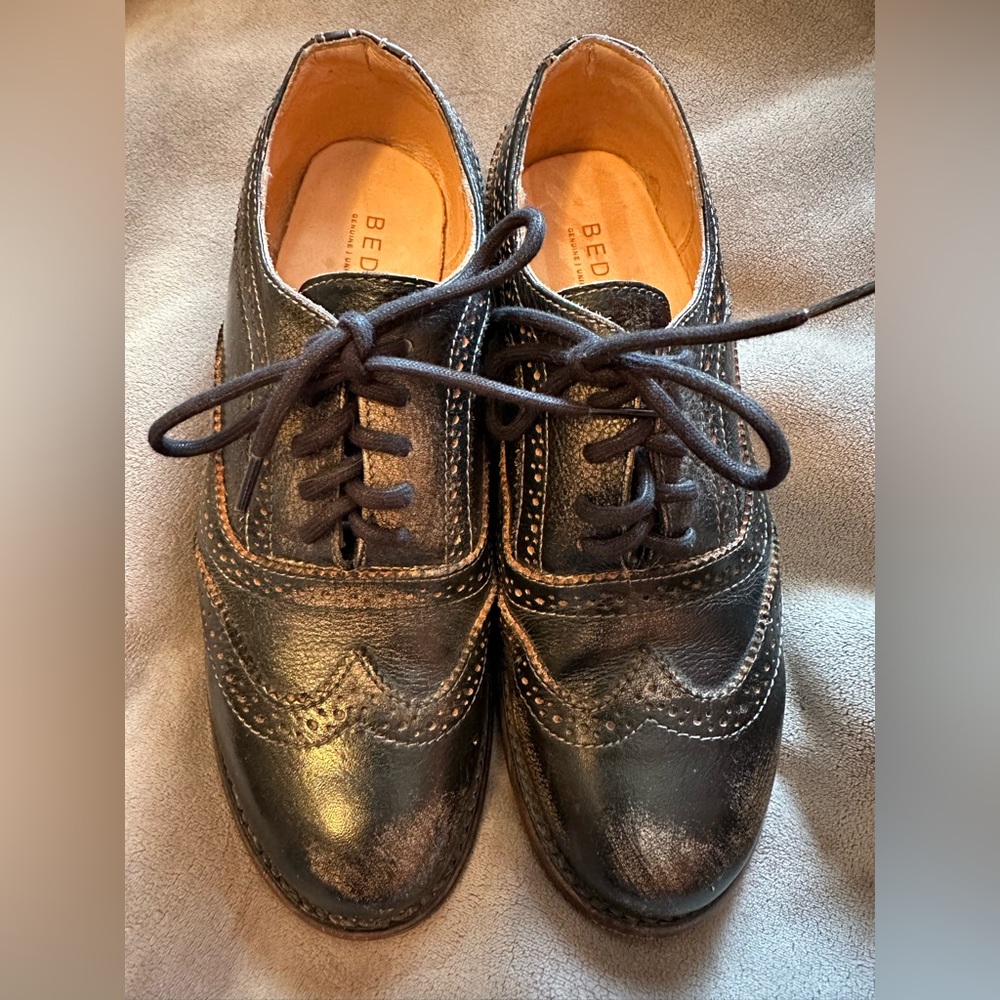 Bed|STU Cobbler in great condition wore one time.